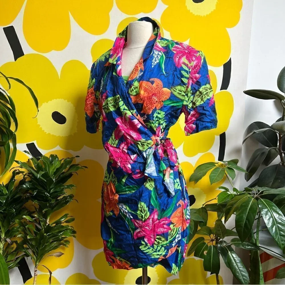 Vintage 80s / 90s Neon Tropical Hawaiian Tiki 3 piece Beach Vacation Skirt Set